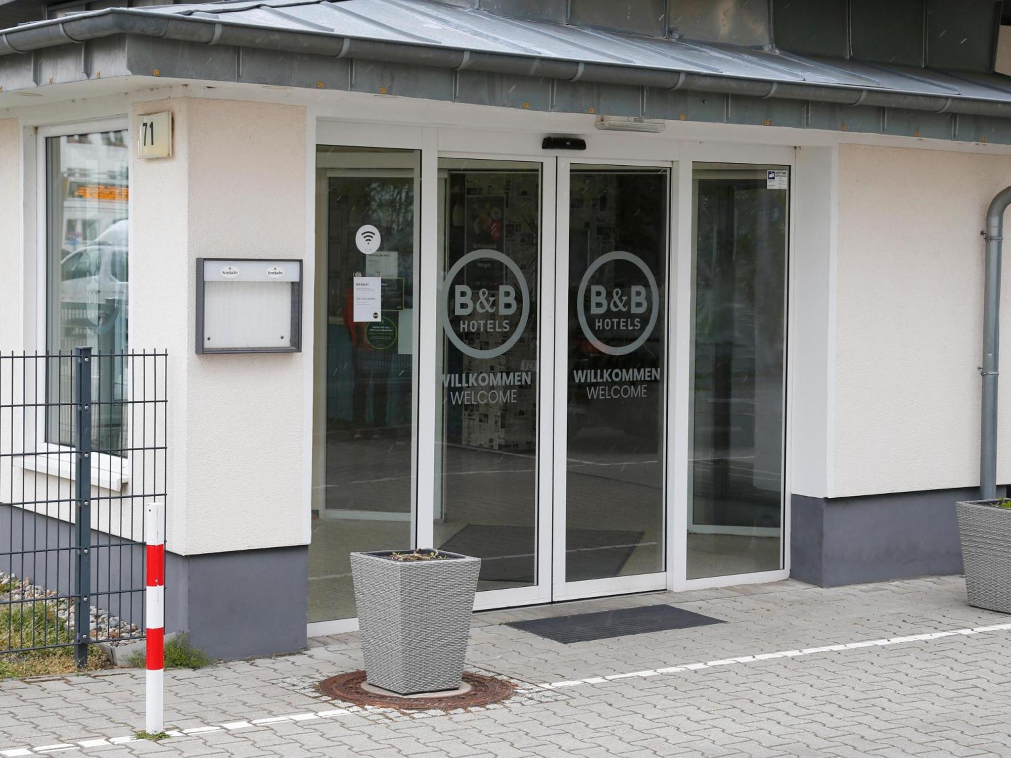 B&B Hotel Berlin-Adlershof Exterior foto